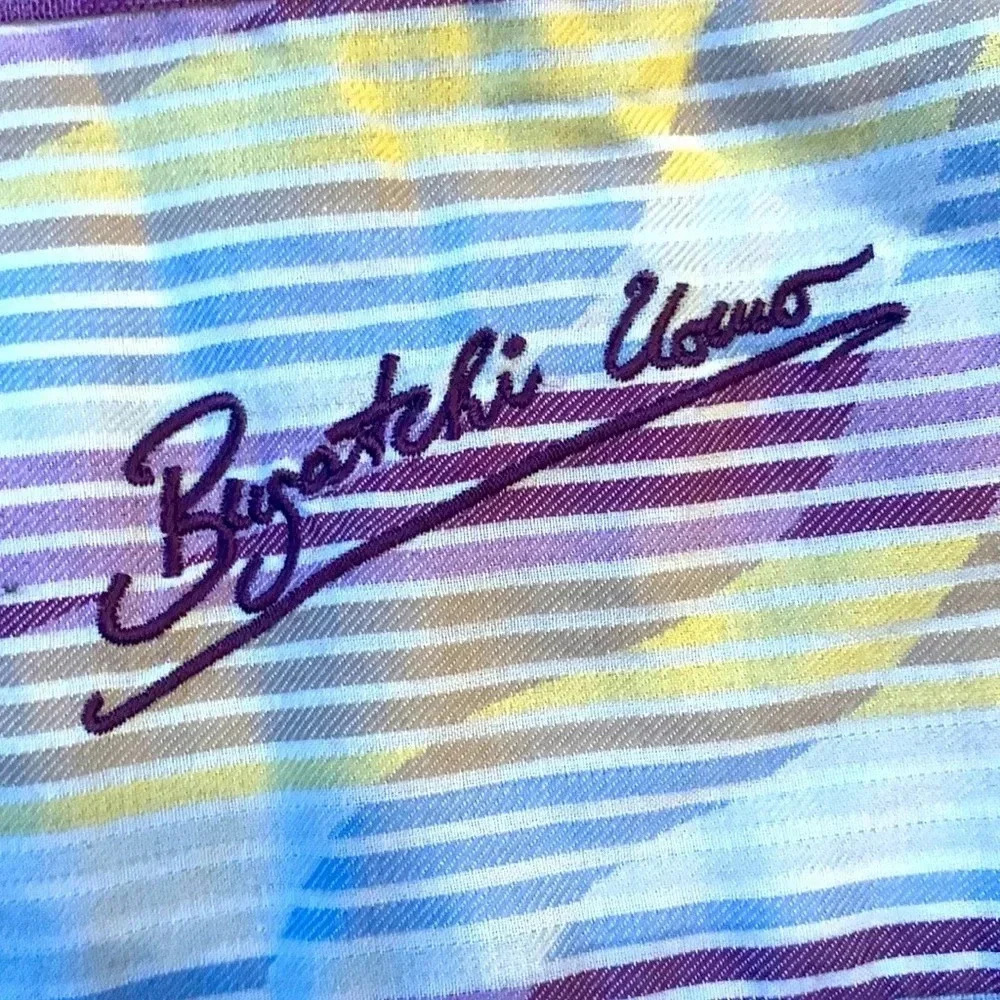 Bugatchi uowo button down size Medium - image 2